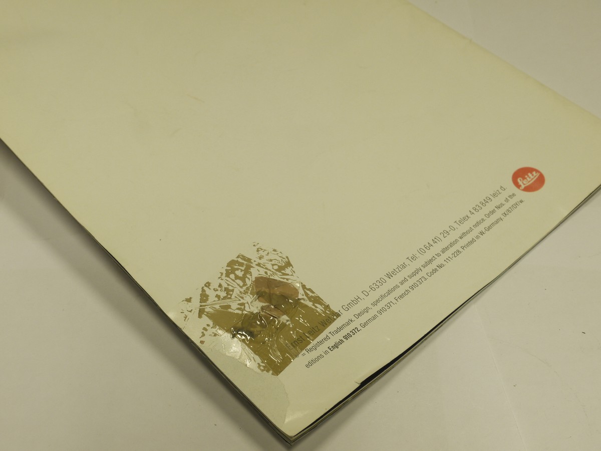 mwclassiccameras-20220107-268 The Leica R5. Versatile and creative c1986 Promotional brochure. 32 pages in English
