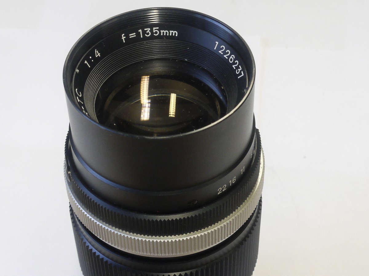 mwclassiccameras-20220107-92 Minolta 135mm f4 Rokkor-TC Early type Pre-set bayonet mount lens + makers caps