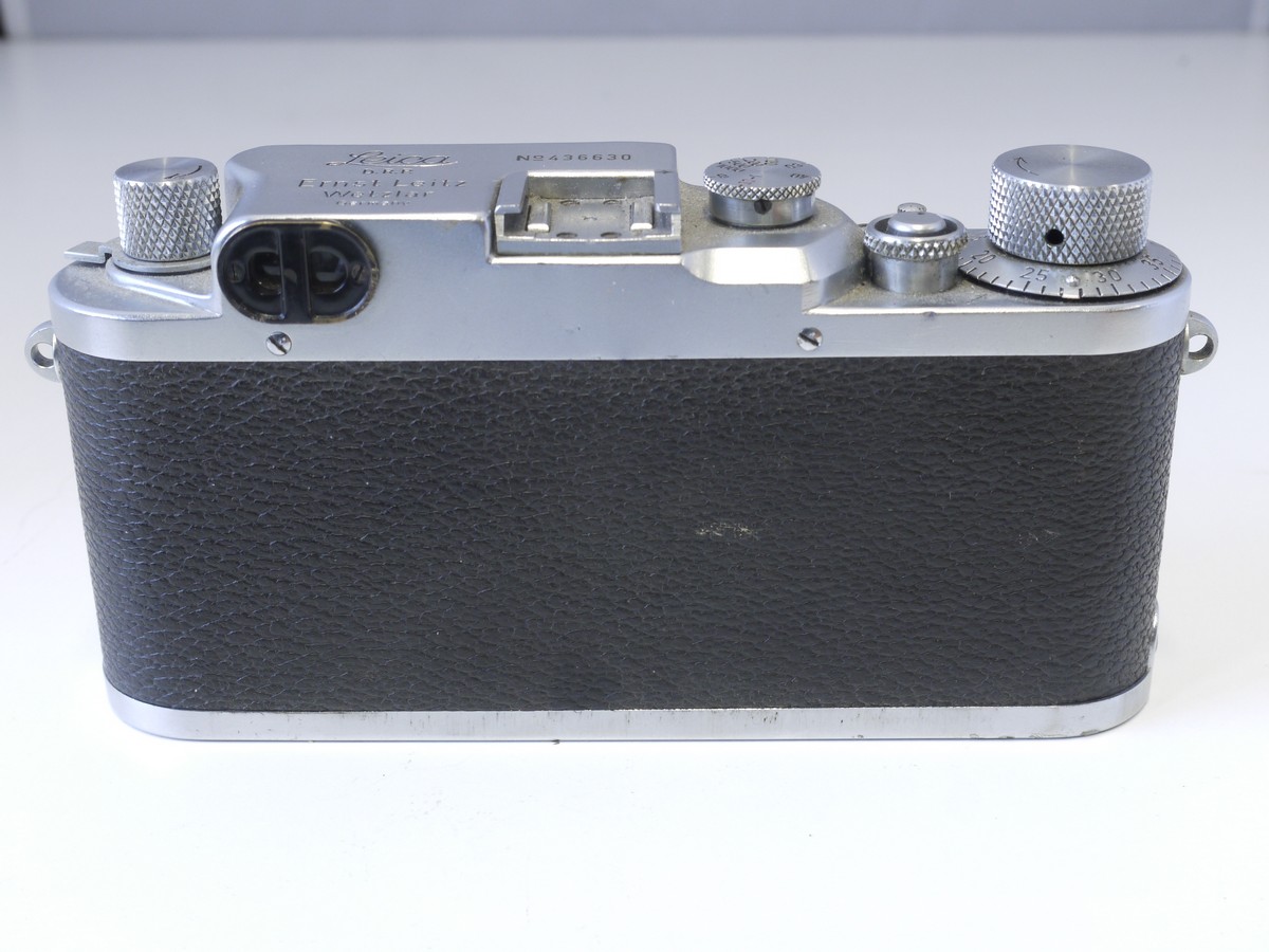 mwclassiccameras-20220128-254 Leitz IIIc chrome body (No.436630) with added front body flash socket