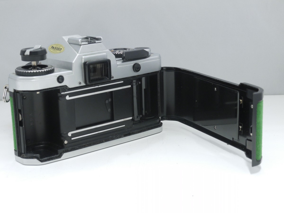mwclassiccameras-20220128-451 Yashica FX-D Quartz 35mm SLR with replaced/reskinned Green felt covering + Yashica 50mm f1.4 ML lens