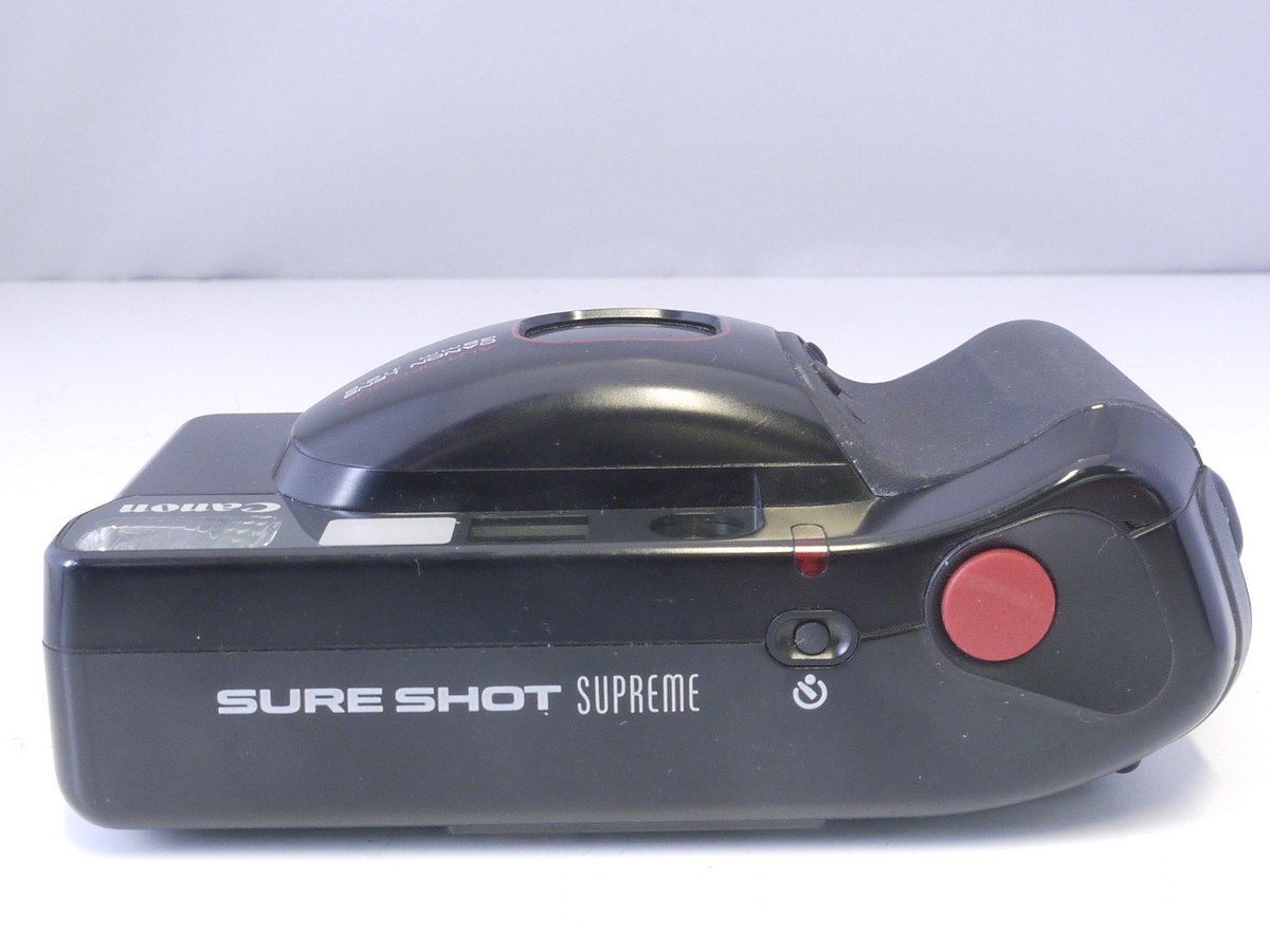 mwclassiccameras-20220204-254 Canon Sure Shot Supreme 35mm Autofocus Compact Point-and-Shoot camera with 38mm f2.8 Canon lens