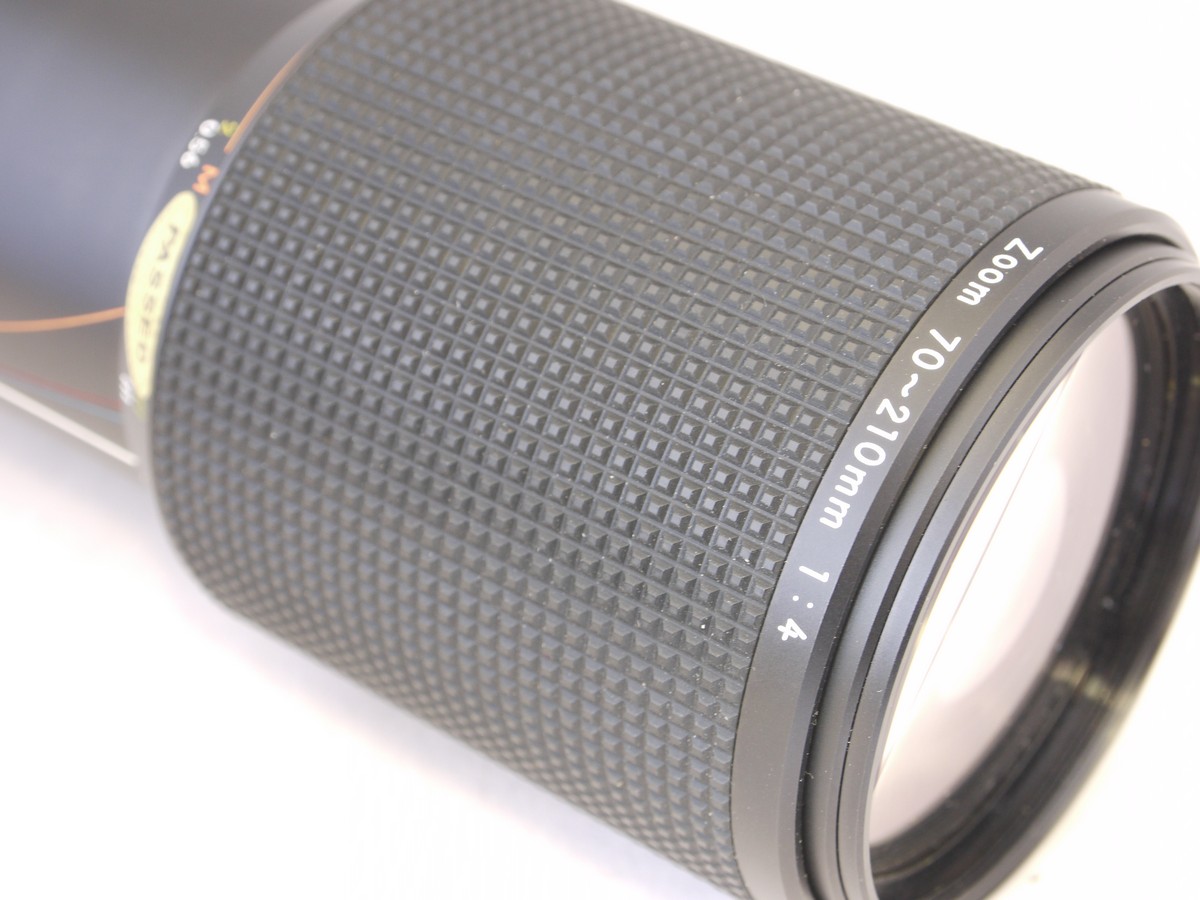 mwclassiccameras-20220325-71 Nikon 70-210mm f4 Series E Zoom manual focus AIS mount lens + makers front cap