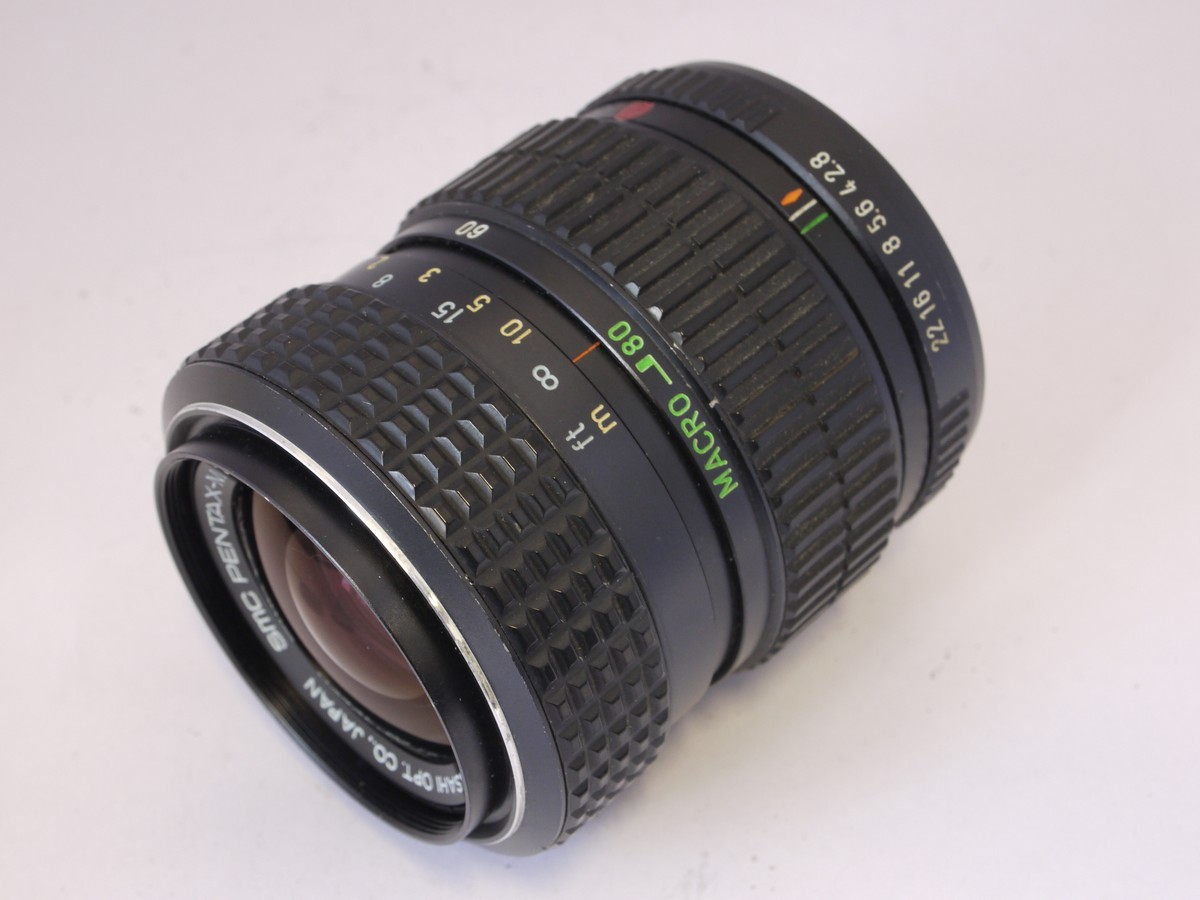 mwclassiccameras-20220415-170 Pentax 40-80mm f2.8-4 SMC Pentax-M PK mount lens + makers caps