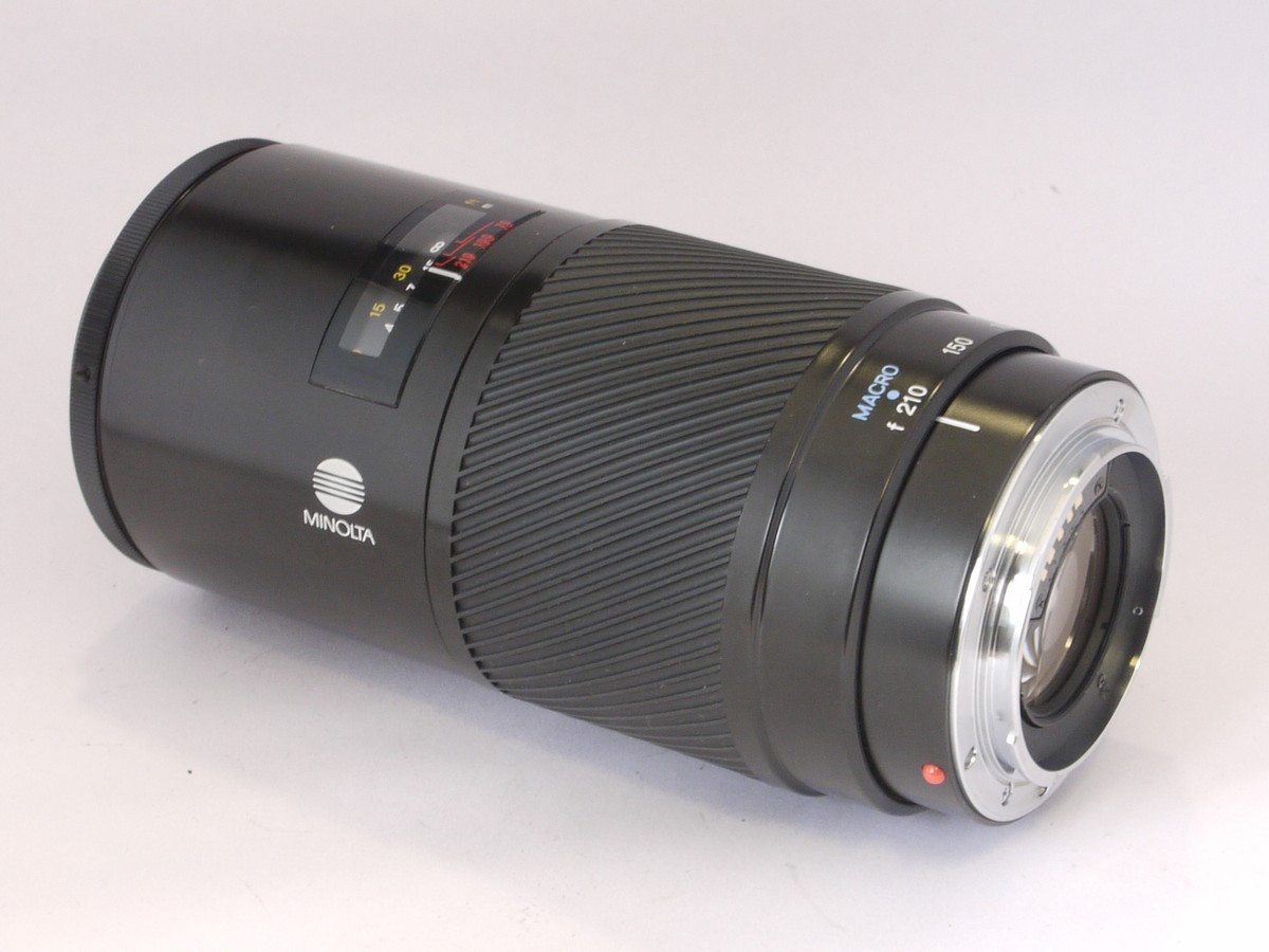 mwclassiccameras-20220429-148 Minolta AF 70-210mm f4 Sony A mount lens + Clip-on lens hood & caps