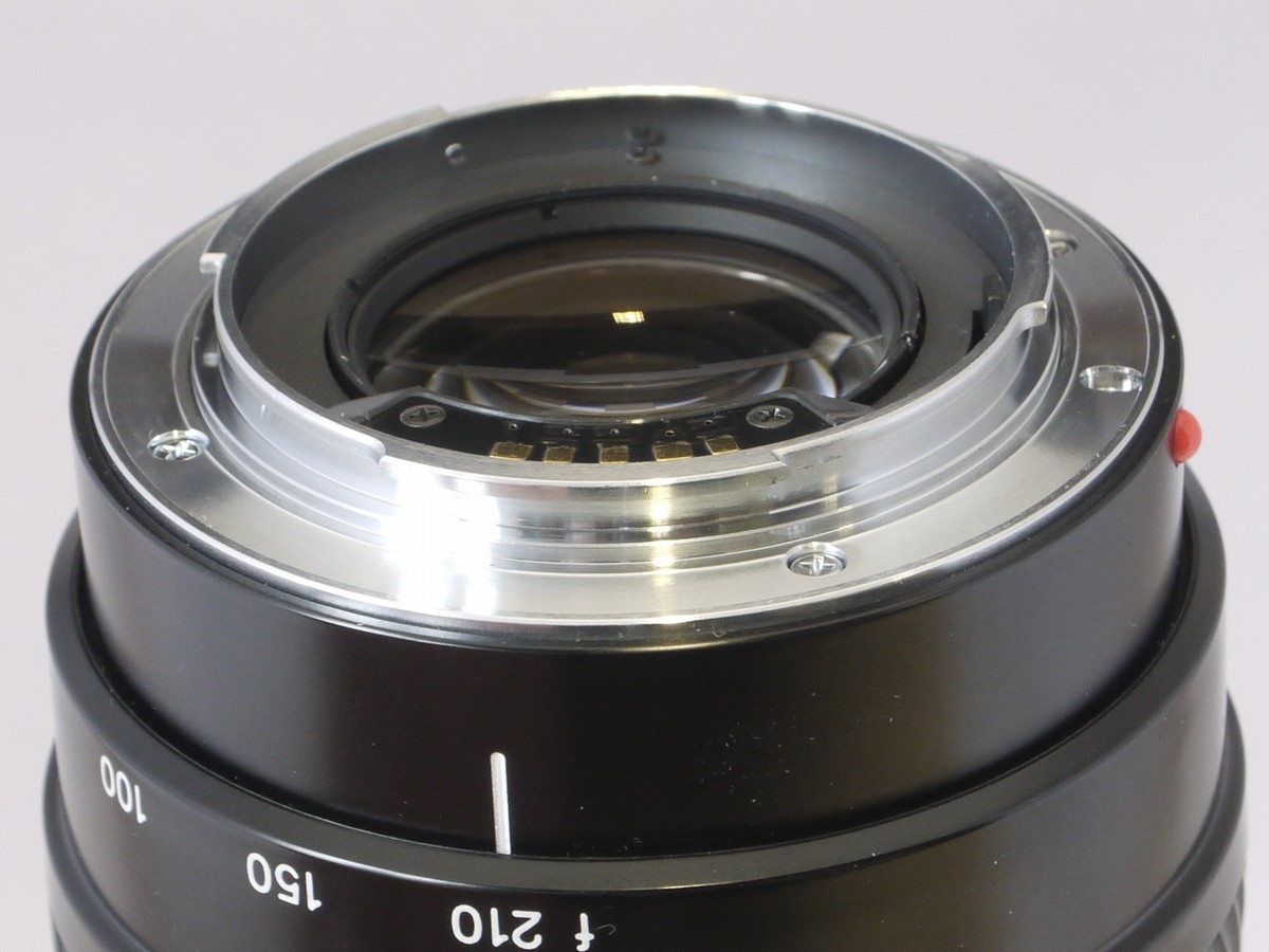 mwclassiccameras-20220429-150 Minolta AF 70-210mm f4 Sony A mount lens + Clip-on lens hood & caps