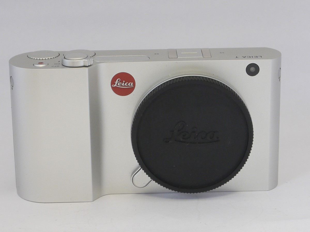 mwclassiccameras-20220429-244 Leica T Type 701 16.3 MP Digital Camera body, Silver (18181) with body cap, Battery, Leica Battery Charger, Leica Universal Strap Lugs, Neck Strap, Leica Grey Case base & makers Box with full packaging