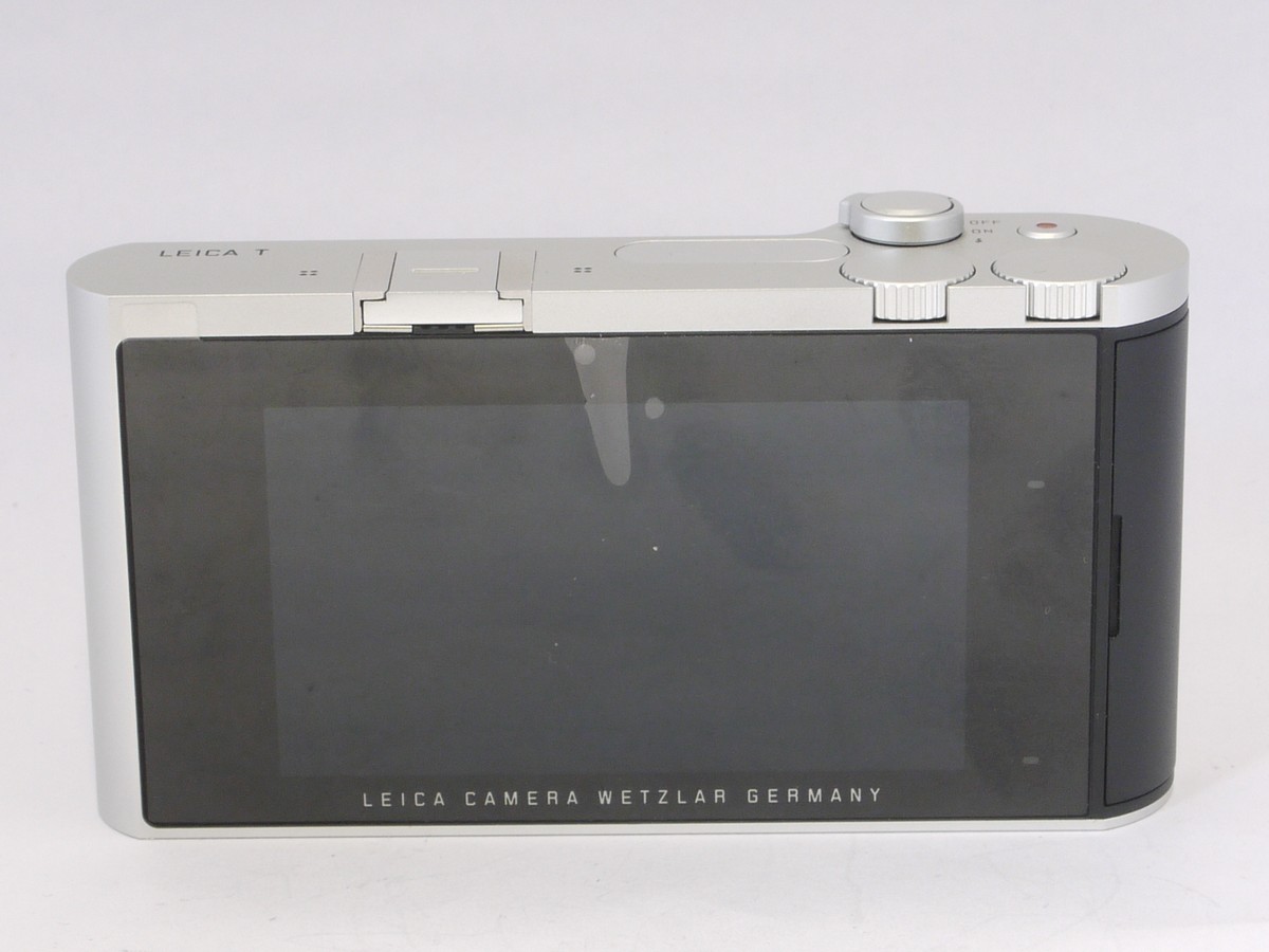 mwclassiccameras-20220429-245 Leica T Type 701 16.3 MP Digital Camera body, Silver (18181) with body cap, Battery, Leica Battery Charger, Leica Universal Strap Lugs, Neck Strap, Leica Grey Case base & makers Box with full packaging