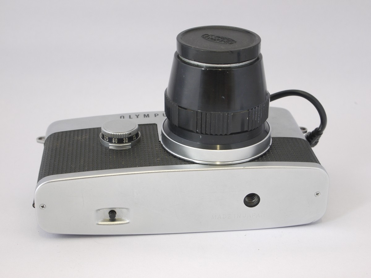 mwclassiccameras-20220429-34 Olympus Pen F Microscope camera, with circular viewfinder, with Microscope adapter