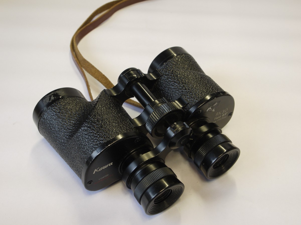 mwclassiccameras-20220520-45 Kowa 8x30 Field 8.8 Degrees Coated Featherweight Binoculars + leather strap