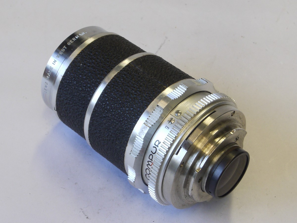 mwclassiccameras-20220527-360 Voigtlander 135mm f4 Super-Dynarex Deckel mount Bessamatic lens