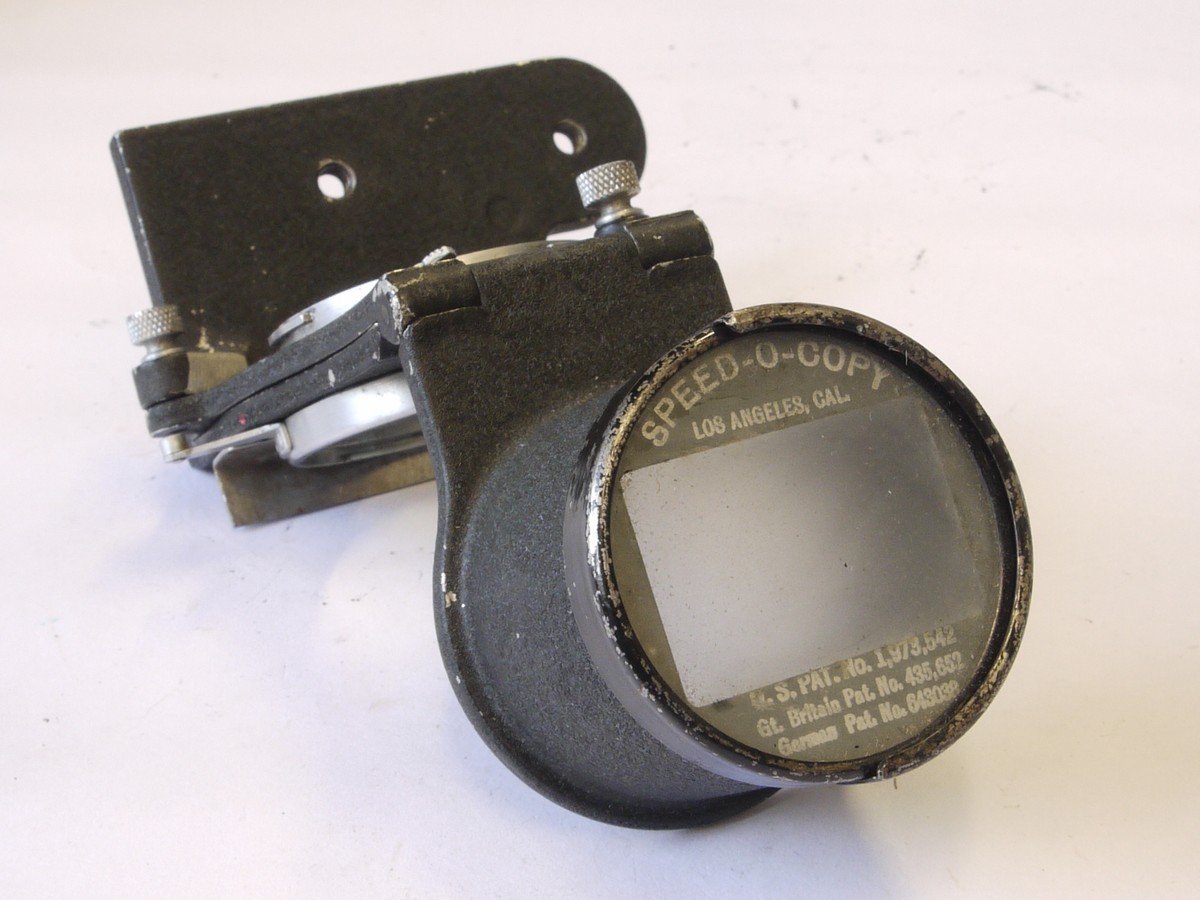 mwclassiccameras-20220603-159 Speed-O-Copy Vintage Copying device for Contax S Rangefinder cameras/lenses, with hinging ground glass part & hinging base . Has Contax S Rangefinder camera & lens mounts