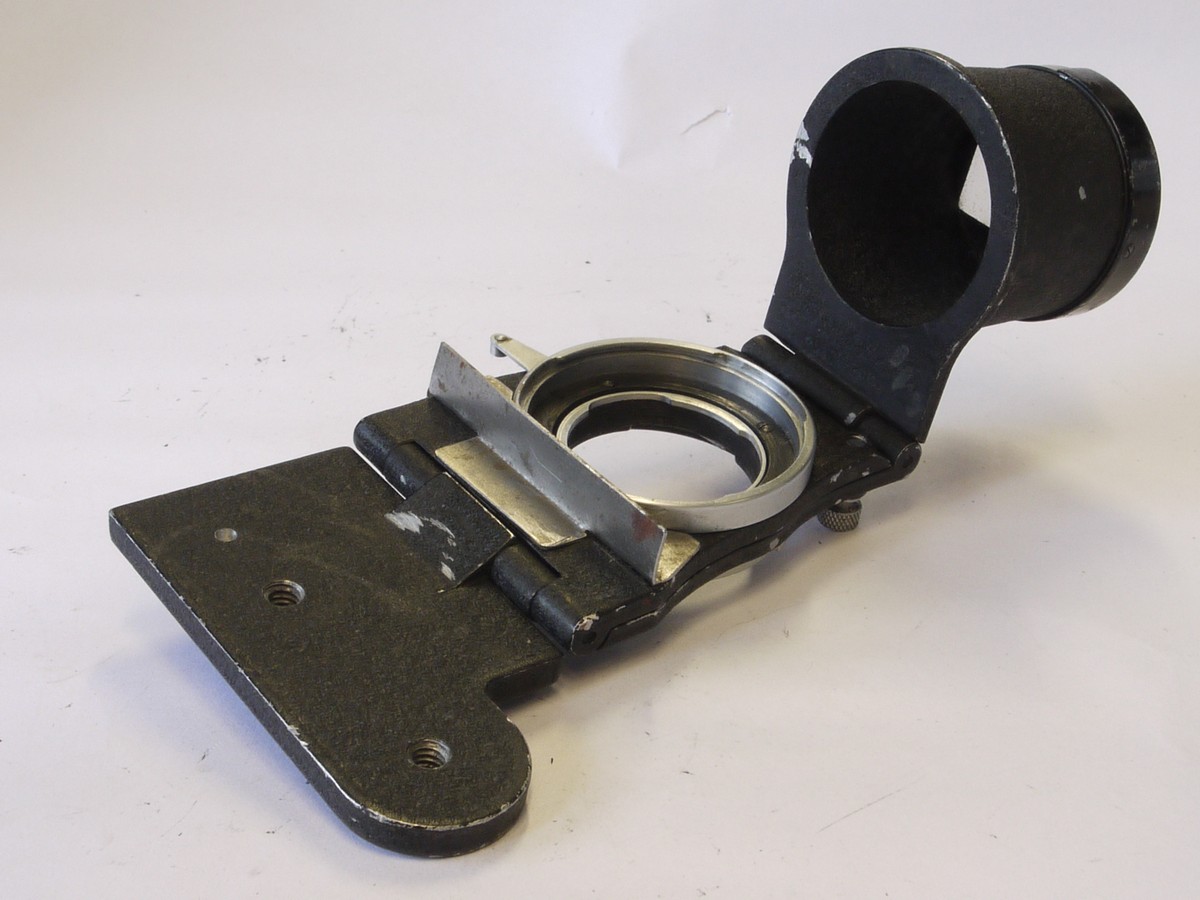 mwclassiccameras-20220603-162 Speed-O-Copy Vintage Copying device for Contax S Rangefinder cameras/lenses, with hinging ground glass part & hinging base . Has Contax S Rangefinder camera & lens mounts