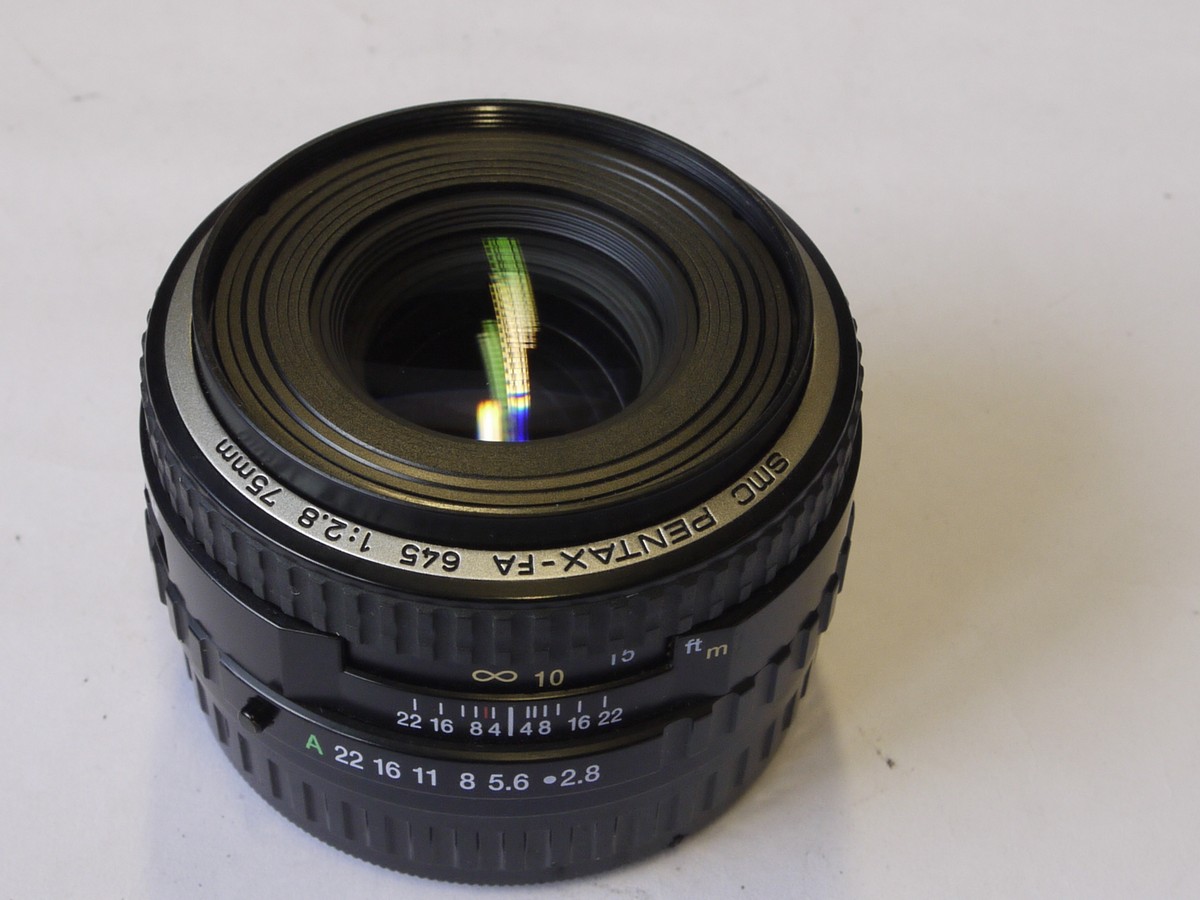 mwclassiccameras-20220708-21 Pentax 645 75mm f2.8 SMC Pentax-FA lens with front cap & makers Box
