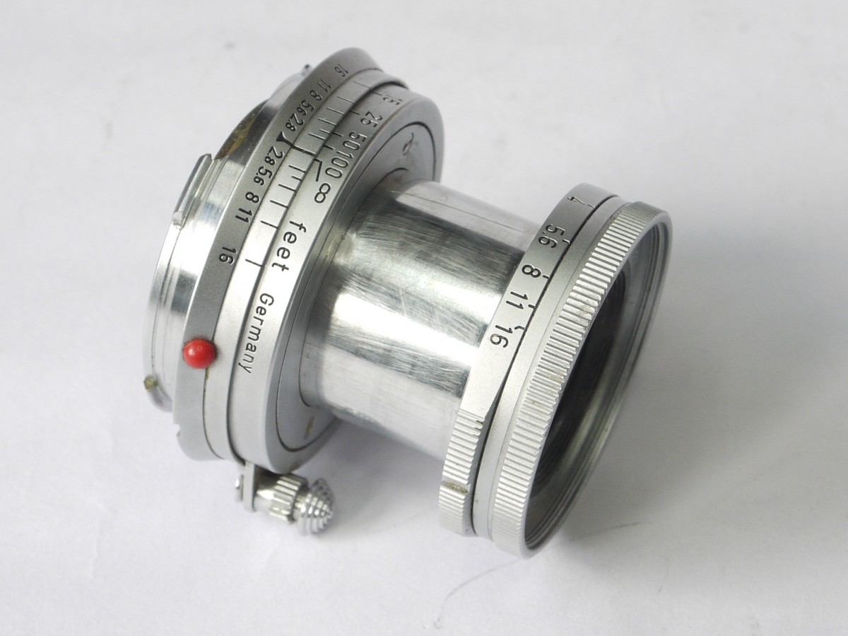 mwclassiccameras-20220715-213 Leitz Wetzlar 50mm f2.8 Elmar-M chrome collapsible lens (No.1698244)