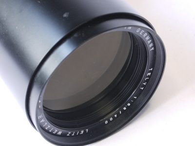Leitz Wetzlar 400mm f6.8 Telyt-R lens (No.2514784) with tripod mount, uilt-in lens hood & removable R mount + makers caps