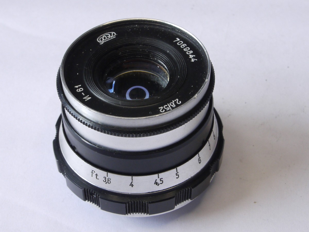 mwclassiccameras-20220729-343 Fed 52mm f2.8 N-61 black & chrome lens, L39 rangefinder coupled screw mount lens