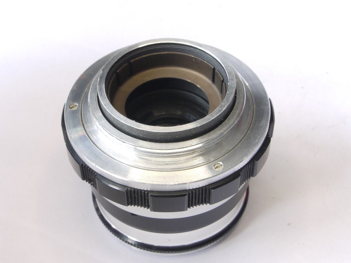 mwclassiccameras-20220729-344 Fed 52mm f2.8 N-61 black & chrome lens, L39 rangefinder coupled screw mount lens