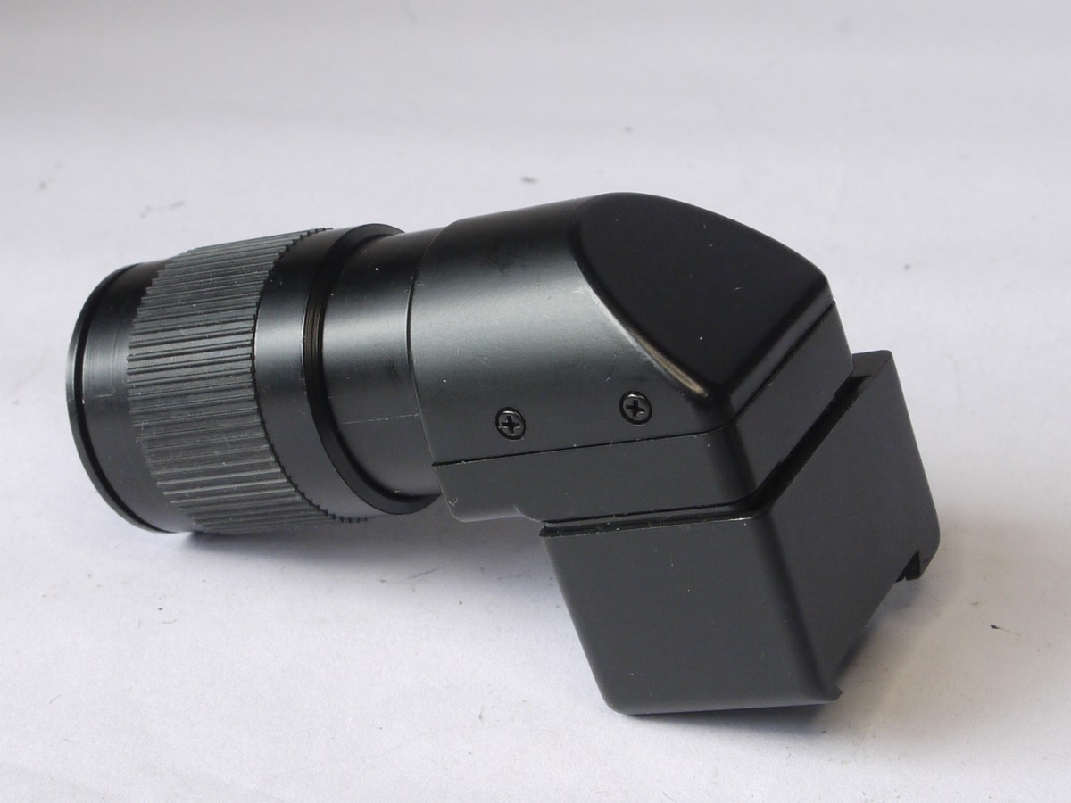 mwclassiccameras-20220729-441 Leica Right-angle magnifying finder (14300) with 1x & 2X settings. For Leica R4/R5/R6/R7/R8/R9 Cameras