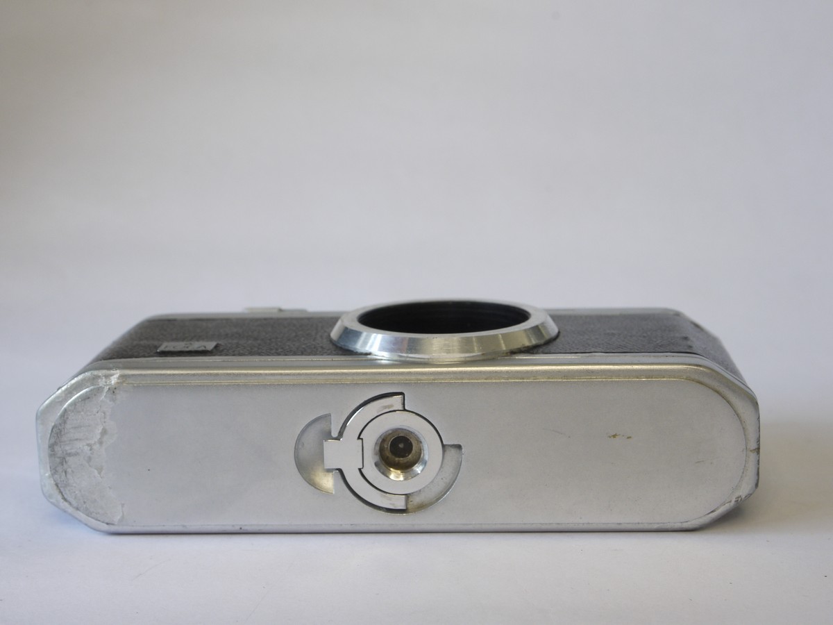 mwclassiccameras-20220812-13 Foca set of Four Leica Copy Camera bodies, all non or partially working - 3 x Foca 1 Star bodeis & 1 x Foca 2 Star