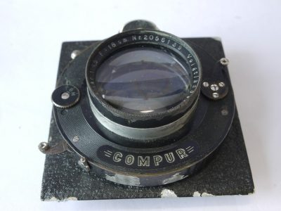 Voigtlander 18cm f4.5 Heliar single coated lens in Compur shutters & Linhof stippled paint finish panel