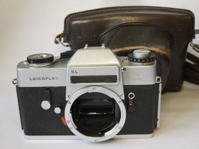Leicaflex SL chrome 35mm SLR body (No.1204785) + makers ER case