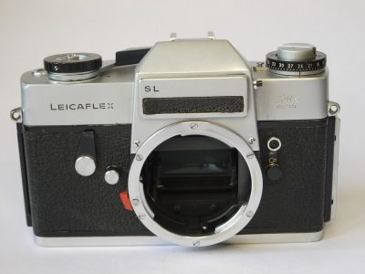 Leicaflex SL chrome 35mm SLR body (No.1204785) + makers ER case