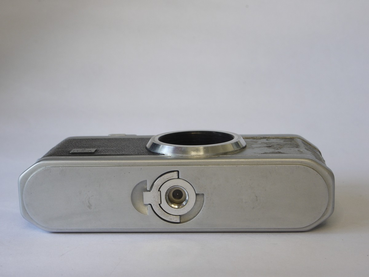 mwclassiccameras-20220812-9 Foca set of Four Leica Copy Camera bodies, all non or partially working - 3 x Foca 1 Star bodeis & 1 x Foca 2 Star