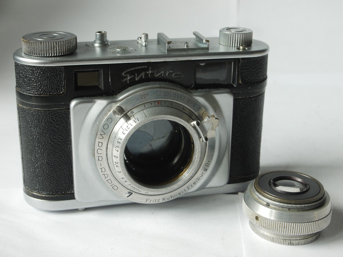 mwclassiccameras-20220902-245 Futura Standard 35mm Coupled Rangefinder camera + 50mm f2.8 Elor interchangeable screw mount lens. UNCOMMON