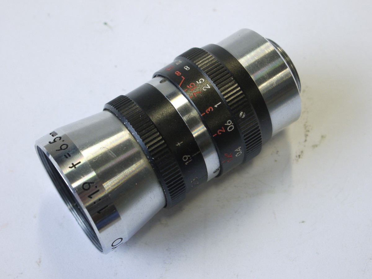 mwclassiccameras-20220923-346 Sankyo 6.5mm f1.9 D mount lens for 8mm cine cameras + makers caps