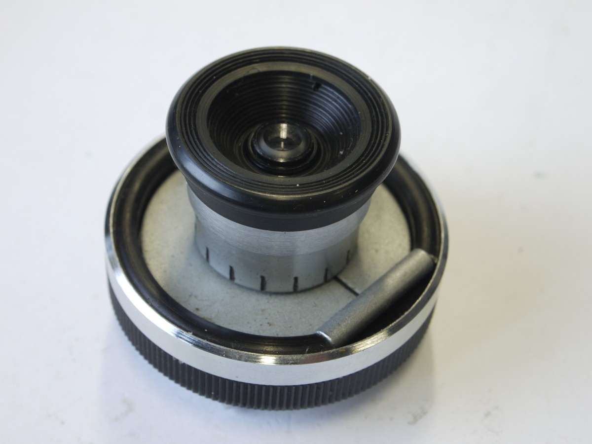 mwclassiccameras-20220923-372 Pentacon Hinging Eyepiece finder for the Praktica L, LLC & RTL1000 cameras + makers box