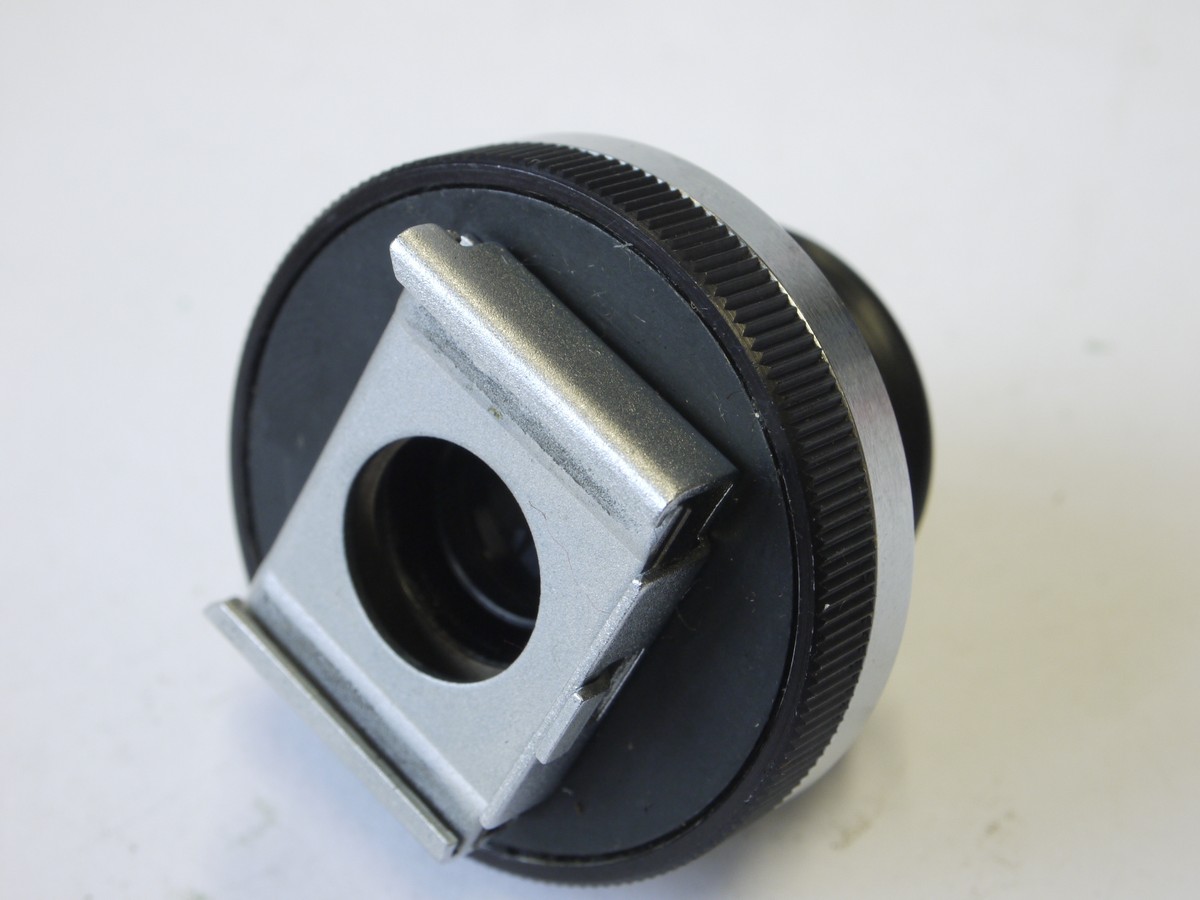 mwclassiccameras-20220923-374 Pentacon Hinging Eyepiece finder for the Praktica L, LLC & RTL1000 cameras + makers box