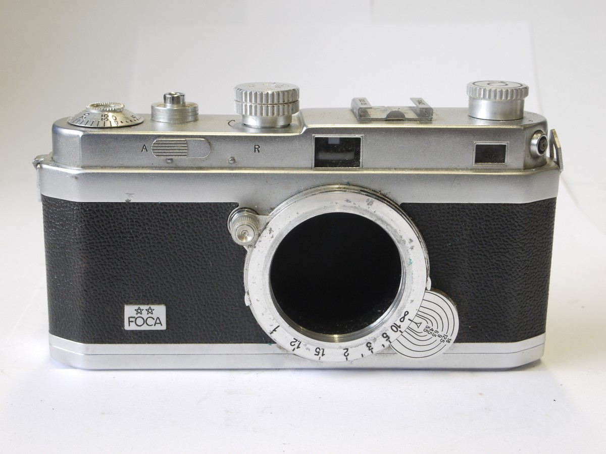 mwclassiccameras-20220923-705 Foca 2 Star Leica Copy body, Screw mount + makers ER case