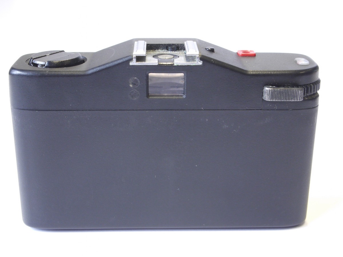 mwclassiccameras-20220930-15 Minox 35EL 35mm folding camera with 35mm f2.8 Color-Minotar lens + wrist strap & makers ER case
