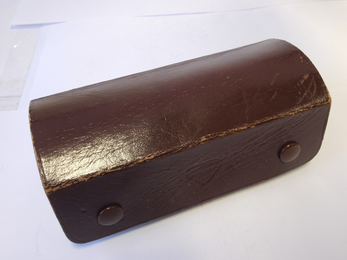 mwclassiccameras-20220930-327 Rollei brown leather "Coffin" case for Bayonet 1 Hood, Two Rolleinars & Five filters