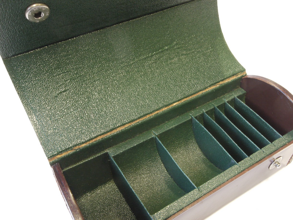mwclassiccameras-20220930-330 Rollei brown leather "Coffin" case for Bayonet 1 Hood, Two Rolleinars & Five filters