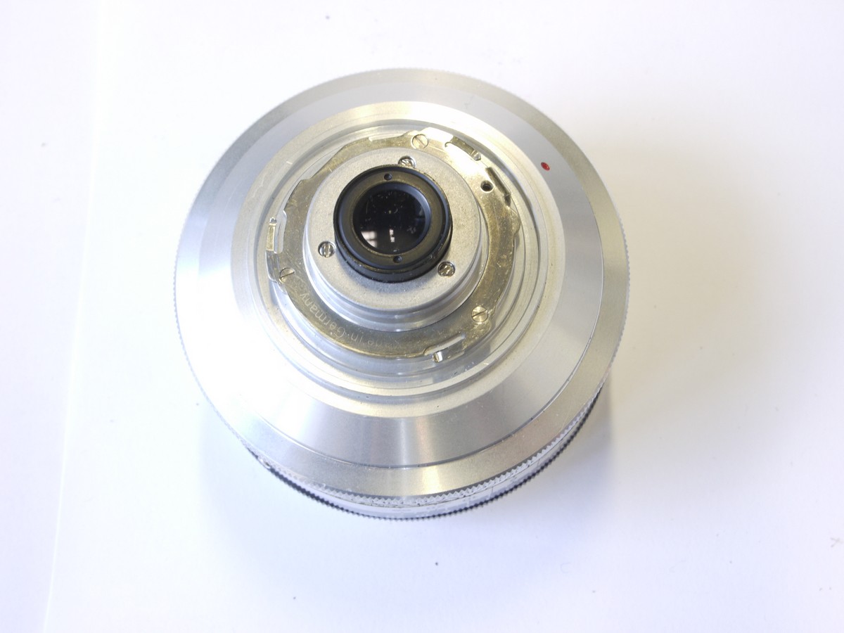 mwclassiccameras-20221007-147 Schneider 80mm f4 Retina-Longar-Xenon C lens for Retina IIc/IIIc + makers keeper case