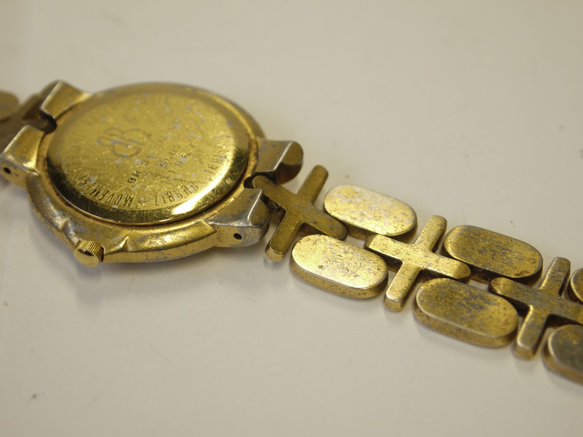 mwclassiccameras-20221014-281 Bauer Raccar Ambience Ladies Nechanical Wrist Watch. Pale Yellow face, gold coloured surround & strap