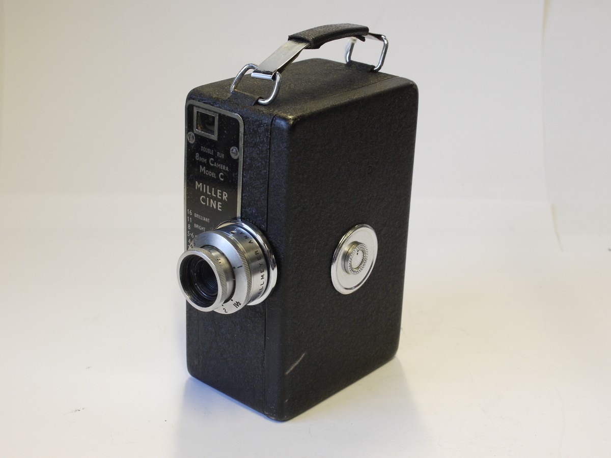 mwclassiccameras-20230113-95 The Miller Cine 8mm Camera, Model CA, Standard 8 Spring motorised + Dallmeyer 13mm f1.9 Anastigmat D mount interchangeable lens, instructions & makers box