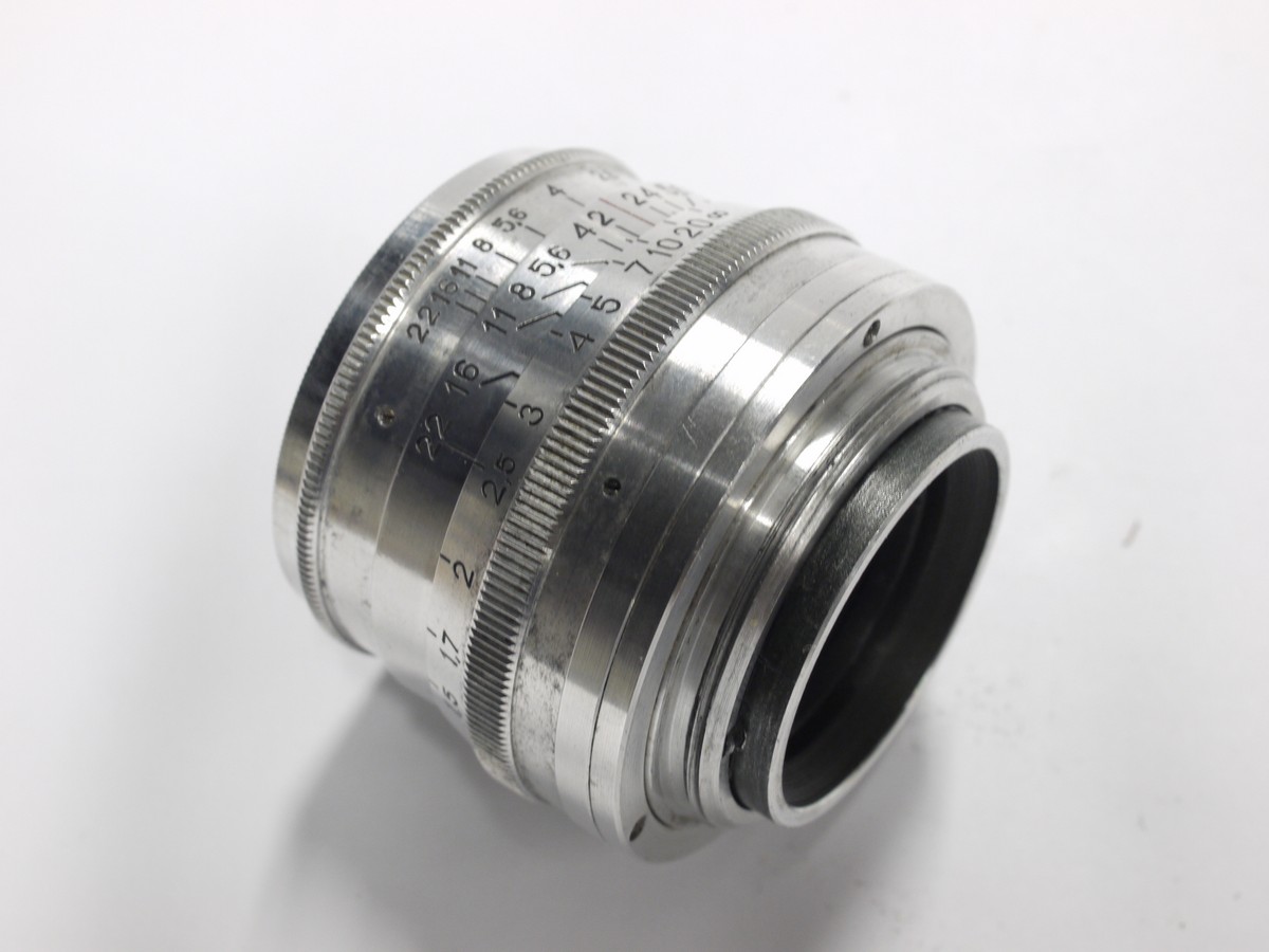 mwclassiccameras-20230120-454 Krasnagosk 50mm f2 Jupiter-8 coated, all chrome rigid type lens, L39 Rangefinder coupled, with lettering in cyrillic.