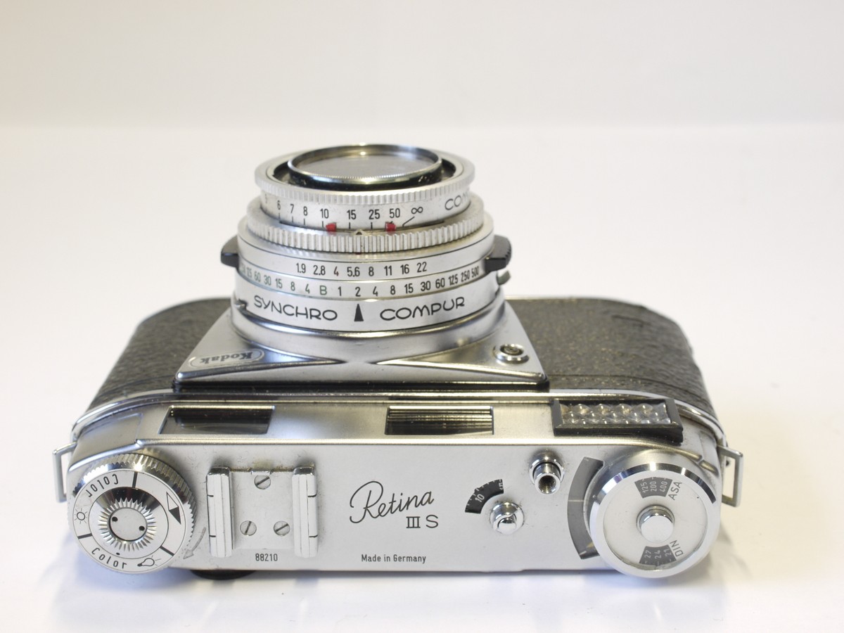 mwclassiccameras-20230127-86 Kodak Retina IIIS 35mm selenium metered coupled rangefinder camera with two brght-line finder frames + 50mm f2.8 Retina-Xenar interchangeable lens, Kodakclear filter & makers ER case with strap