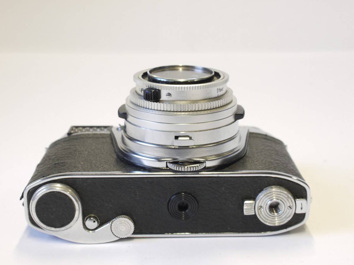 mwclassiccameras-20230127-87 Kodak Retina IIIS 35mm selenium metered coupled rangefinder camera with two brght-line finder frames + 50mm f2.8 Retina-Xenar interchangeable lens, Kodakclear filter & makers ER case with strap