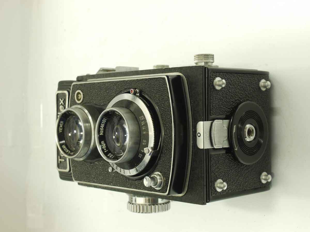 mwclassiccameras-20230203-369 Yashica YF Leica Copy, with lever-wind + 5cm f1.8 Super-Yashinon L39 RF coupled lens, with makers front cap