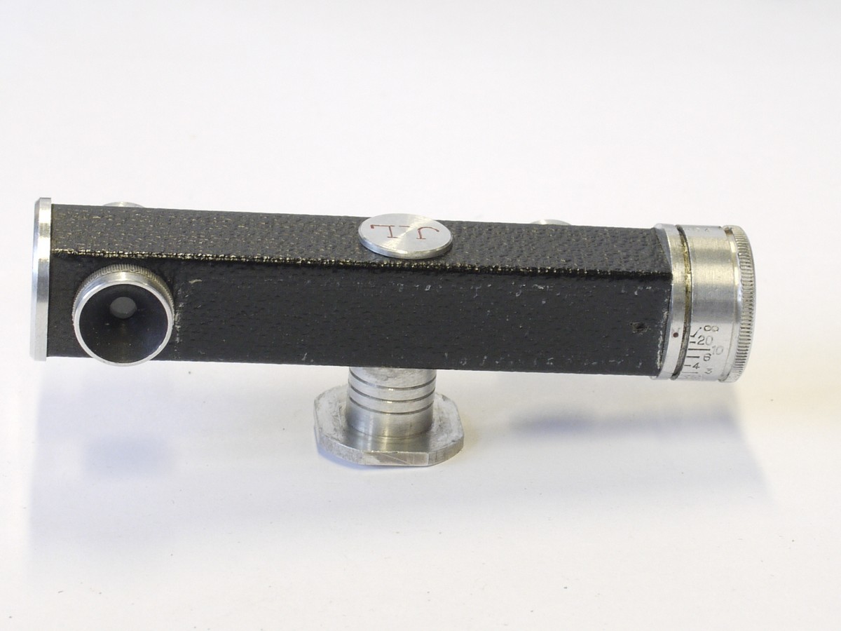 mwclassiccameras-20230203-462 JL (in large Letters) long base shoe rangefinder, scale in Metres. Made in France. Copy of Leitz Rangefinder