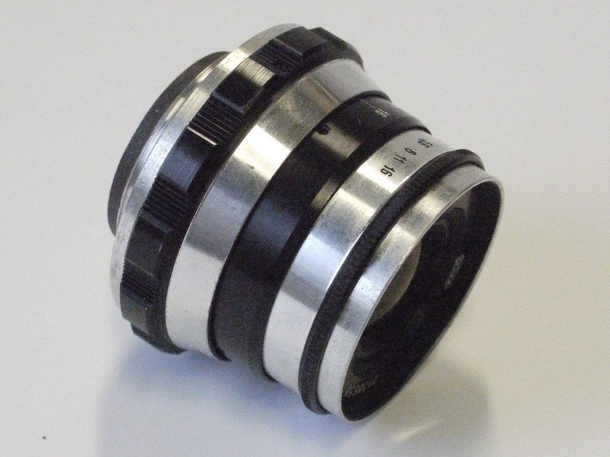 mwclassiccameras-20230303-96 Fed 52mm f2.8 N-61 coated black & chrome rigid type lens, L39 RF coupled