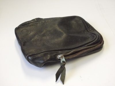 Leitz soft black leather type pouch case with zipper (similar to case for Leica M5, but with no holes for the strap)