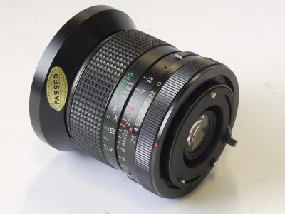 Vivitar 28mm f2.5 manual focus Canon FD mount lens
