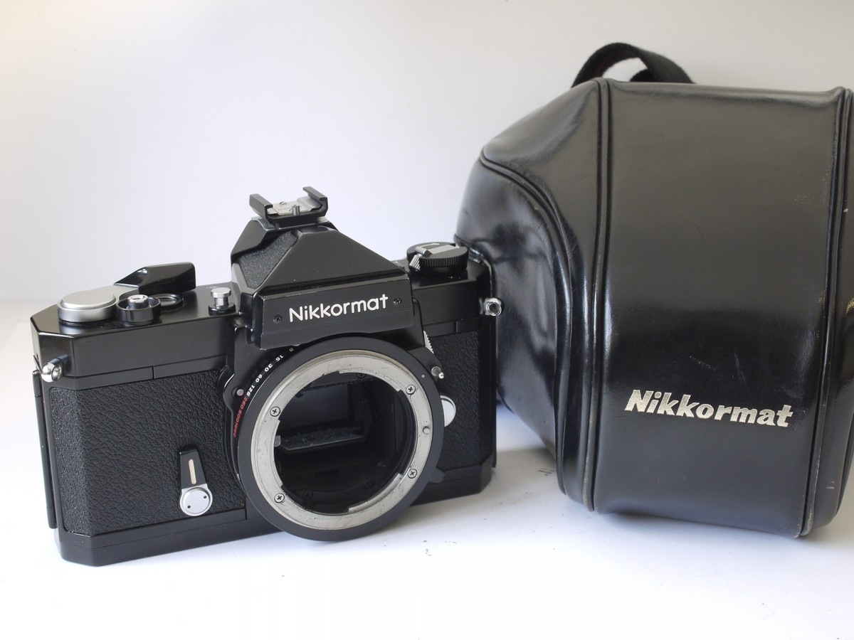 mwclassiccameras-20230420-158 Nikon Nikkormat FTN BLACK paint 35mm SLR body + Original Instructions & ER case