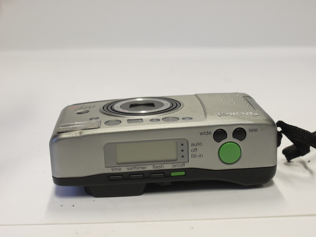mwclassiccameras-20230420-366 Rollei Prego 70 Silver Grey 35mm Point-&-Shoot AF compact camera with 35-70mm Vario Apogon lens + strap & case