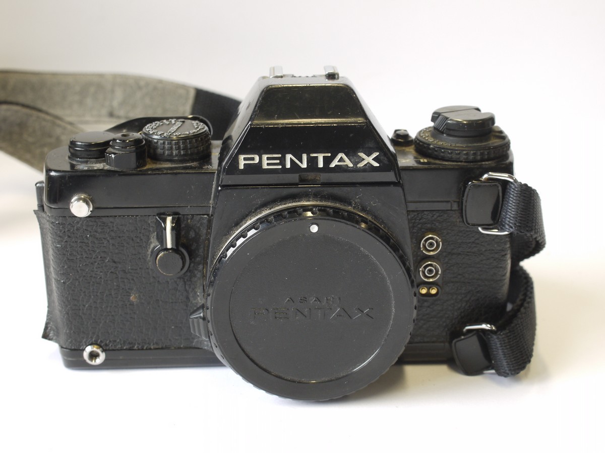 mwclassiccameras-20230428-77 Pentax LX 35mm SLR with FA-1 Prism finder, body cap & shoulder strap