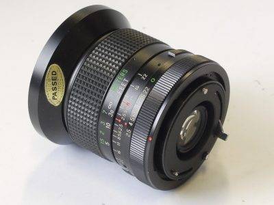 Vivitar 28mm f2.5 manual focus Canon FD mount lens